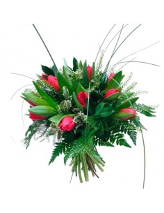 RAMO DE TULIPANES HEART