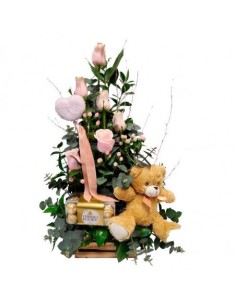 CAJA FLORAL CON BOMBONES Y PELUCHE